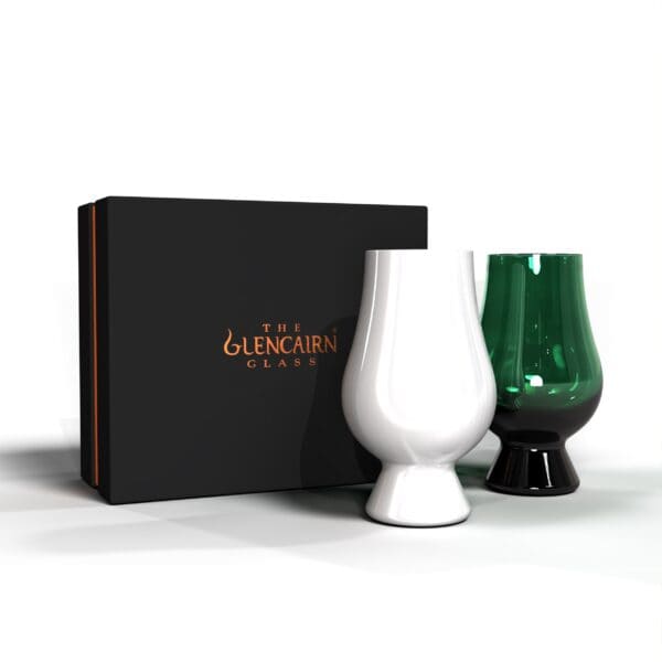 Glencairn Crystal Elevate your tasting adventures with our Glencairn Glass Coloured Green and White Gift Set. This stylish set includes two colour-coordinated pieces designed to enhance your blind-tasting experience. Perfect for adding a touch of elegance to your flavour explorations or as a thoughtful gift for connoisseurs. Enjoy the thrill of discovering new tastes with sophistication and flair.